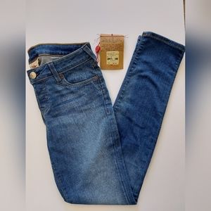 NWT True Religion Skinny Jean